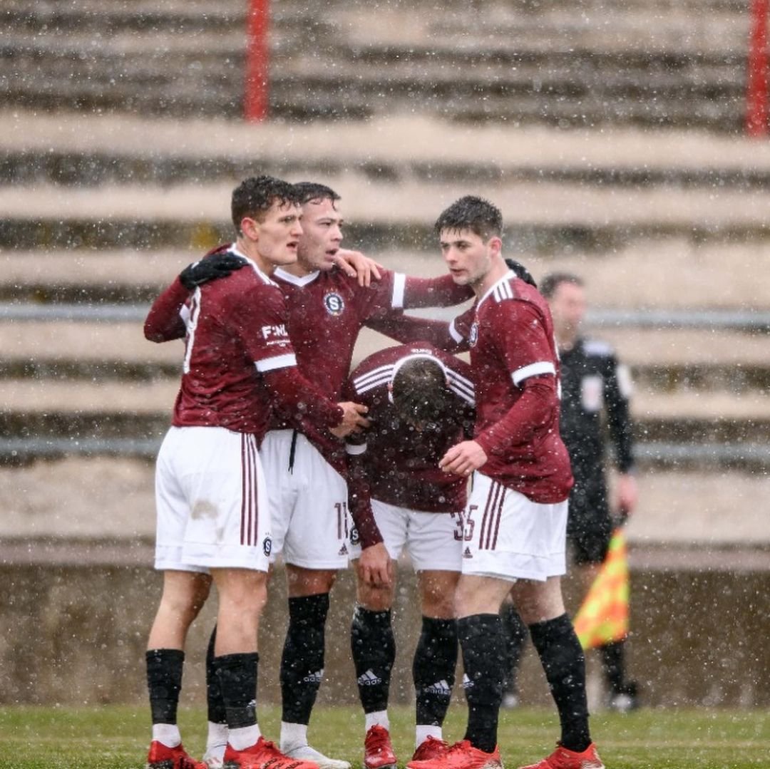 ?️ B-tým zvítězil v generálce na jarní část sezony nad Hostouní 2:0. Na sparta.cz si přečtěte reportáž a prohlédněte si fotky ze zápasu! #acspartab